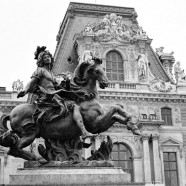 Louvre Museum #12990101